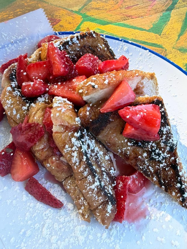 STRAWBERRY CHEESECAKE STUFFED FRENCH TOAST.