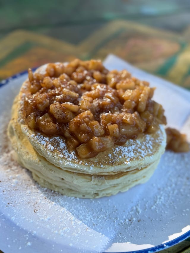 APPLE PIE PANCAKES.