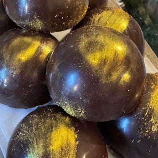 CHOCOLATE MOUSSE BOMB GF